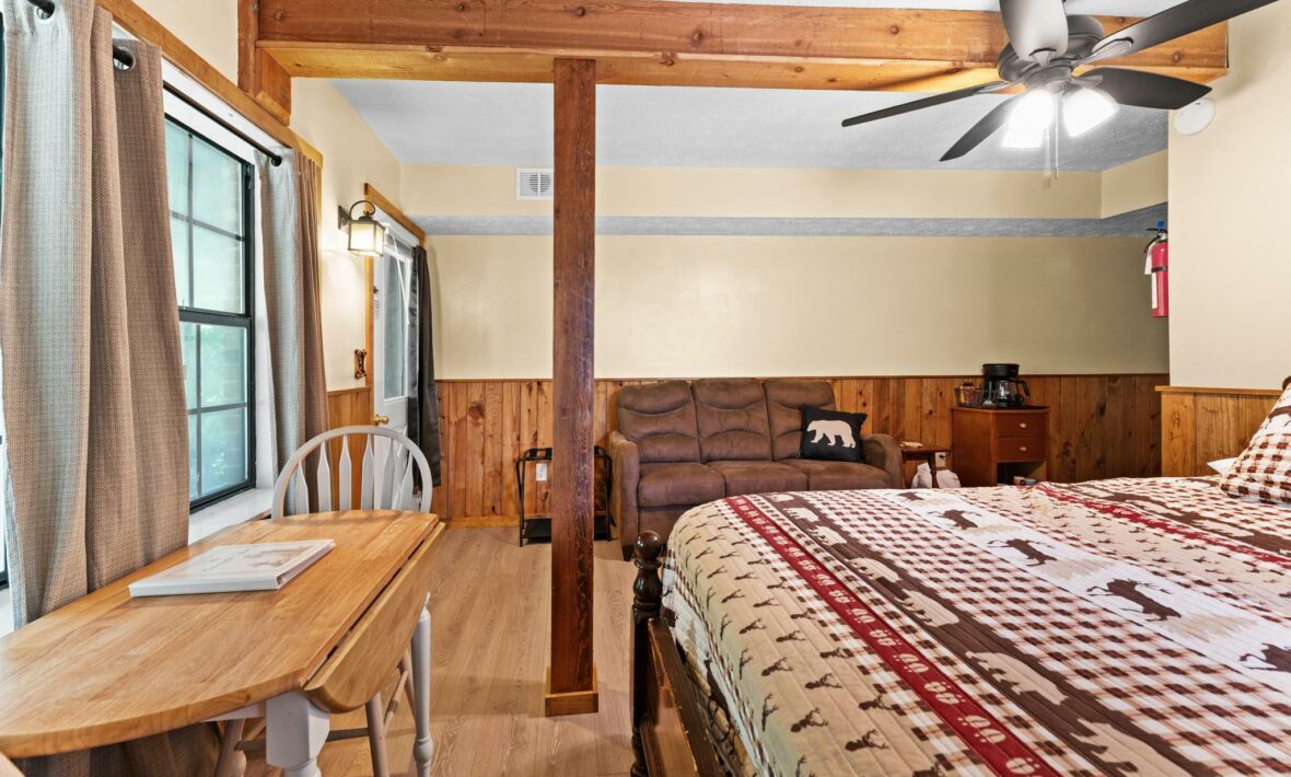 Suite #4